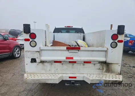 2008 GMC Sierra C2500 Heavy Duty из США, поврежденный, VIN 1GDHC24K18E215138